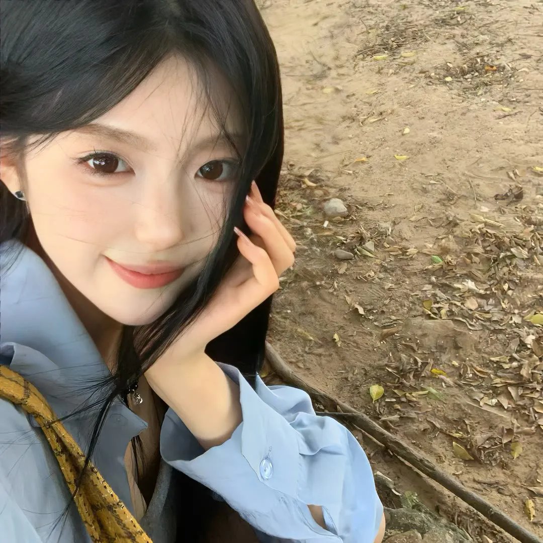 新版：我爸资助的贫困生都是大佬